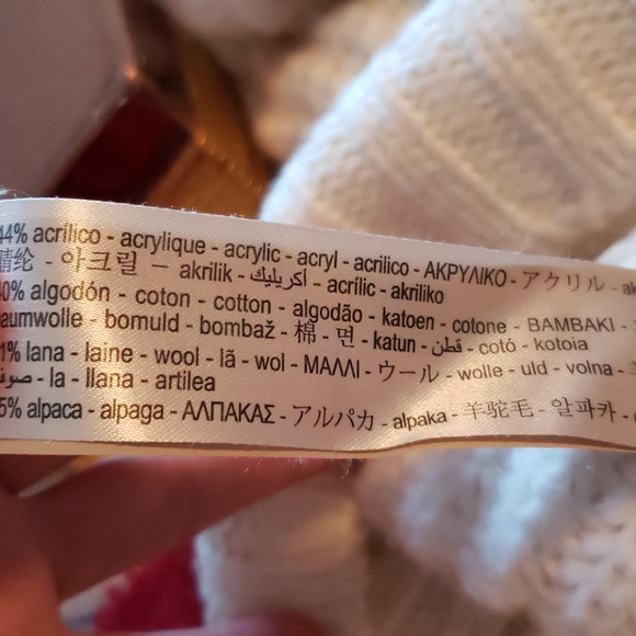 Massimo Dutti cozy sweater - Picture 6 of 6